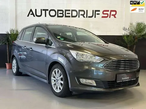 Used FORD GRAND C-MAX Petrol 2017 Ad 