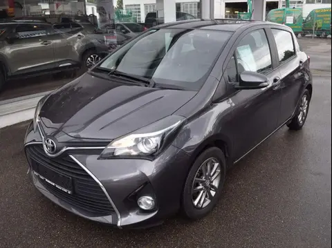 Used TOYOTA YARIS Petrol 2015 Ad 