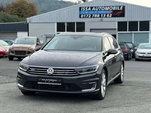 Used VOLKSWAGEN PASSAT Hybrid 2017 Ad 