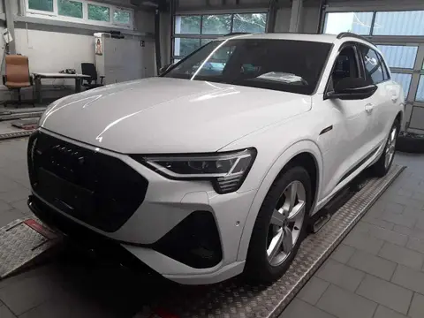 Used AUDI E-TRON Electric 2022 Ad 