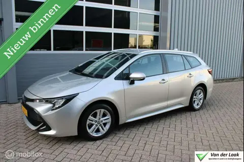 Used TOYOTA COROLLA Hybrid 2022 Ad 