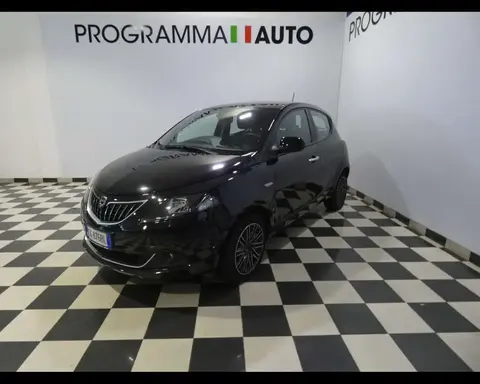 Used LANCIA YPSILON Hybrid 2022 Ad 