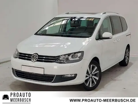 Used VOLKSWAGEN SHARAN Petrol 2022 Ad Germany