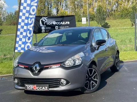 Annonce RENAULT CLIO Essence 2015 d'occasion 