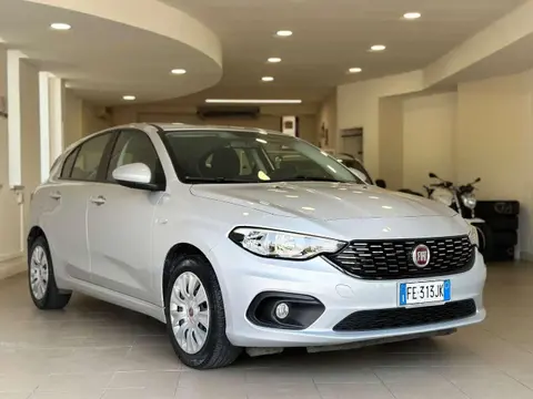 Annonce FIAT TIPO Essence 2016 d'occasion 