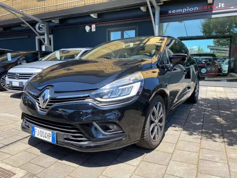 Used RENAULT CLIO Petrol 2017 Ad 