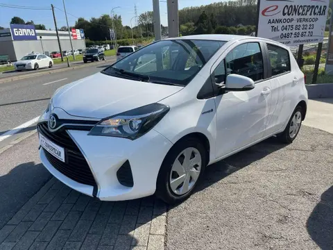 Used TOYOTA YARIS Hybrid 2017 Ad 