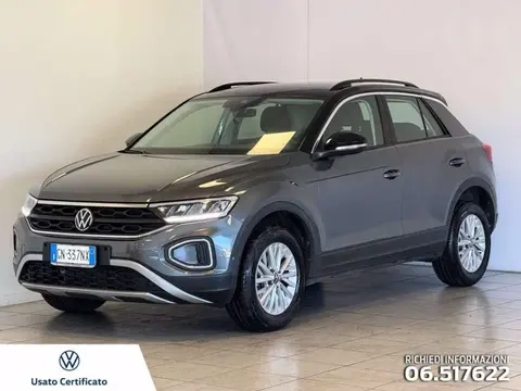 Used VOLKSWAGEN T-ROC Diesel 2023 Ad 