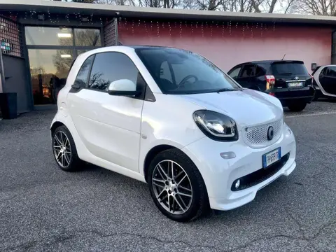 Annonce SMART FORTWO Essence 2017 d'occasion 