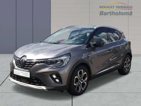 Used RENAULT CAPTUR Hybrid 2021 Ad 