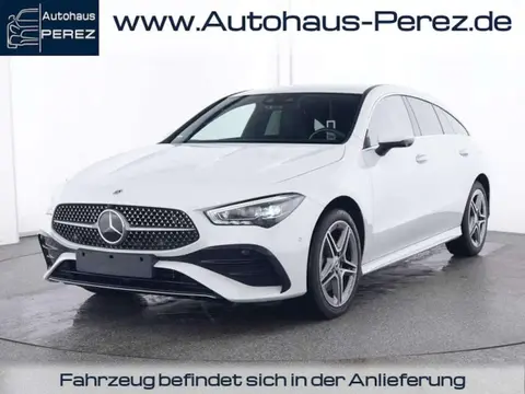 Used MERCEDES-BENZ CLASSE CLA Hybrid 2023 Ad 