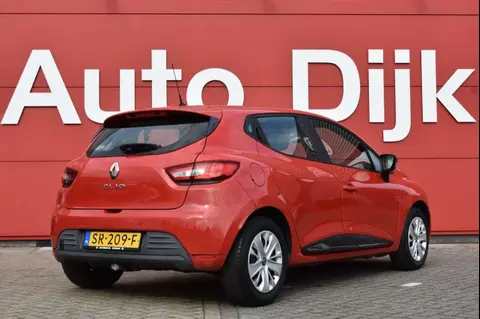 Used RENAULT CLIO Petrol 2018 Ad 