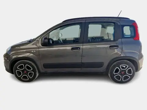 Annonce FIAT PANDA Hybride 2022 d'occasion 