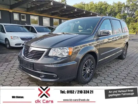 Used LANCIA VOYAGER Diesel 2015 Ad 