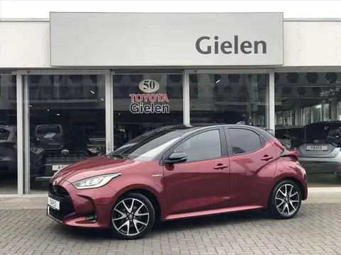 Used TOYOTA YARIS Hybrid 2021 Ad 