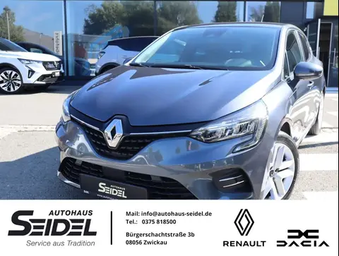 Used RENAULT CLIO Petrol 2021 Ad 