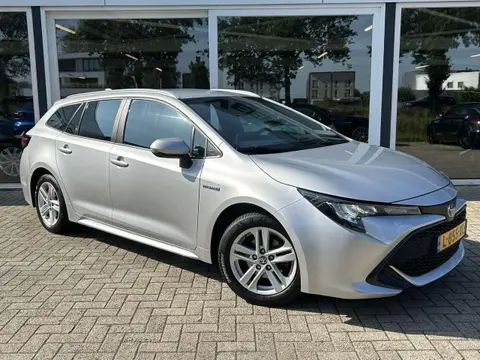 Used TOYOTA COROLLA Hybrid 2021 Ad 