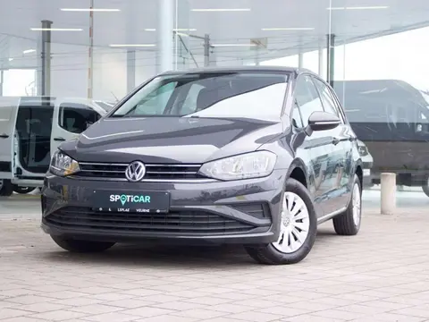 Used VOLKSWAGEN GOLF Petrol 2018 Ad Belgium