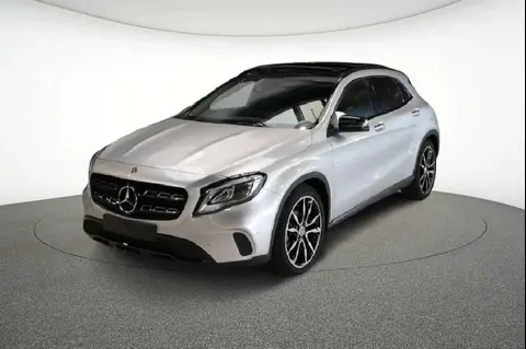 Used MERCEDES-BENZ CLASSE GLA Petrol 2019 Ad 