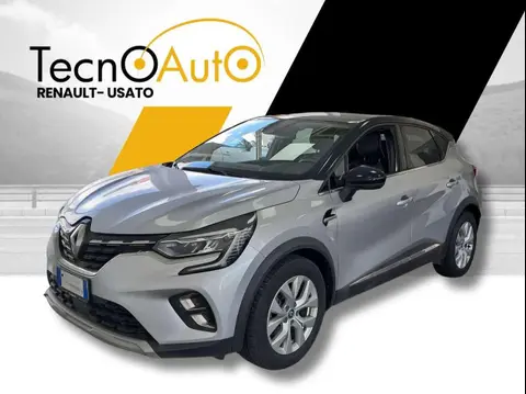 Used RENAULT CAPTUR Hybrid 2021 Ad 