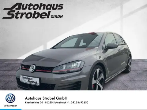 Used VOLKSWAGEN GOLF Petrol 2016 Ad Germany