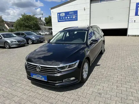 Used VOLKSWAGEN PASSAT Diesel 2018 Ad 