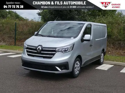 Used RENAULT TRAFIC Diesel 2024 Ad 