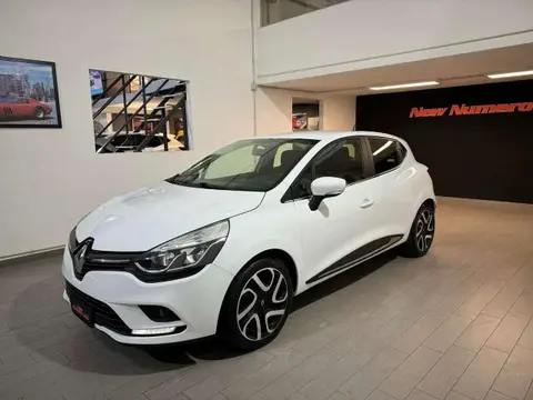 Used RENAULT CLIO Diesel 2018 Ad 