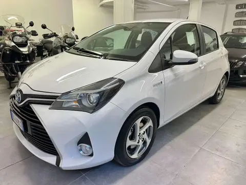 Used TOYOTA YARIS Hybrid 2017 Ad 