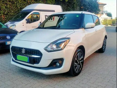 Used SUZUKI SWIFT Hybrid 2021 Ad 