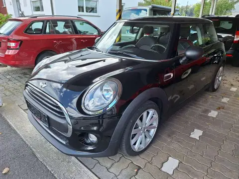 Used MINI ONE Petrol 2015 Ad 