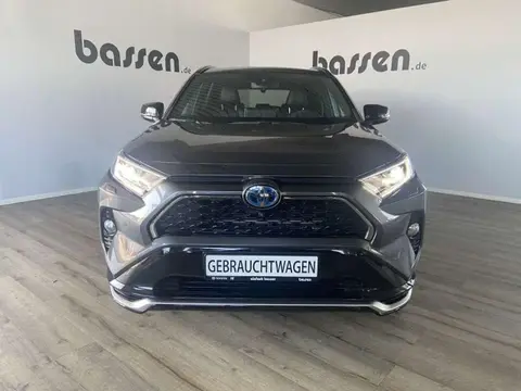 Used TOYOTA RAV4 Hybrid 2021 Ad Germany