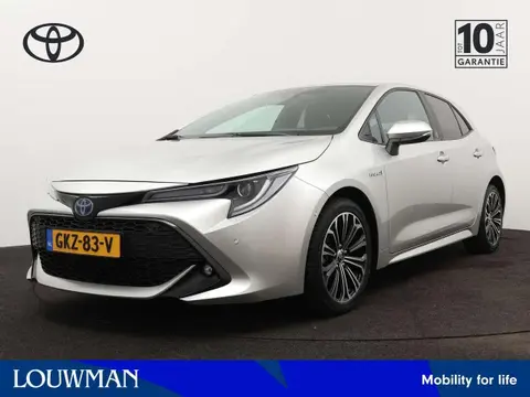 Used TOYOTA COROLLA Hybrid 2021 Ad 