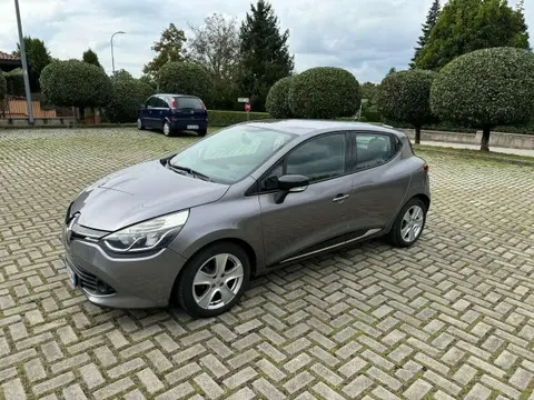 Used RENAULT CLIO Petrol 2014 Ad 