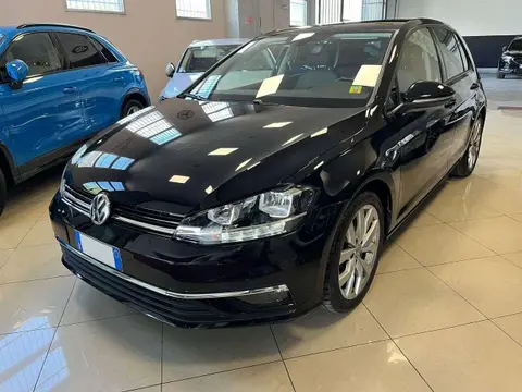 Used VOLKSWAGEN GOLF Petrol 2019 Ad 