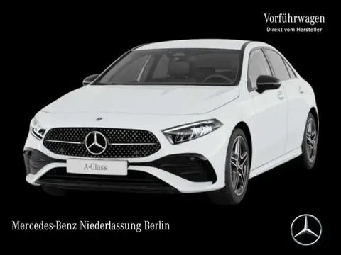 Used MERCEDES-BENZ CLASSE A Petrol 2023 Ad Germany