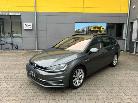 Used VOLKSWAGEN GOLF Petrol 2020 Ad 