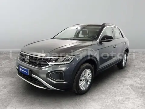 Used VOLKSWAGEN T-ROC Diesel 2023 Ad 