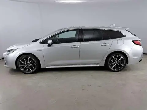 Used TOYOTA COROLLA Hybrid 2021 Ad 