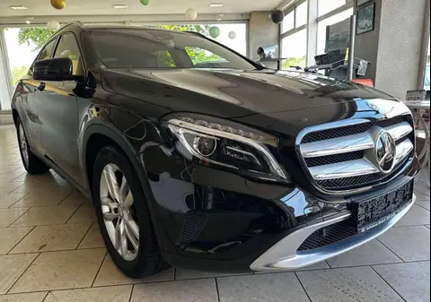 Used MERCEDES-BENZ CLASSE GLA Petrol 2015 Ad 