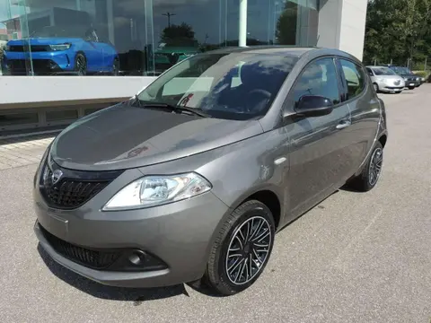 Used LANCIA YPSILON Hybrid 2024 Ad 