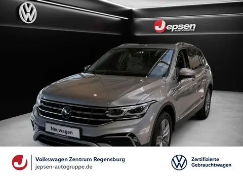 Used VOLKSWAGEN TIGUAN Petrol 2024 Ad 