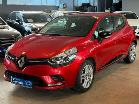 Annonce RENAULT CLIO Essence 2018 d'occasion Allemagne