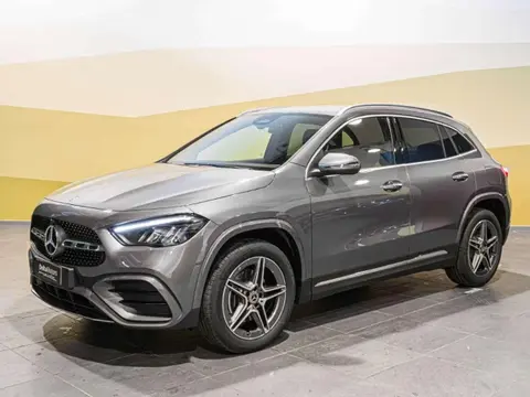 Used MERCEDES-BENZ CLASSE GLA Hybrid 2024 Ad 