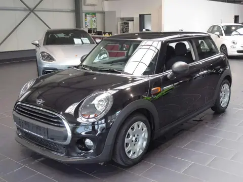 Used MINI ONE Petrol 2019 Ad 