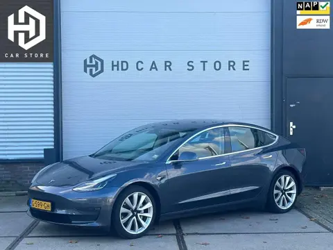 Used TESLA MODEL 3 Electric 2019 Ad 