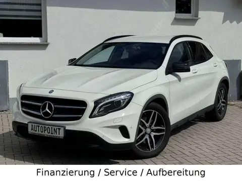 Annonce MERCEDES-BENZ CLASSE GLA Essence 2015 d'occasion Allemagne