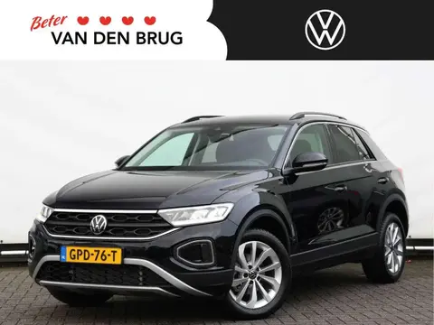 Used VOLKSWAGEN T-ROC Petrol 2024 Ad 