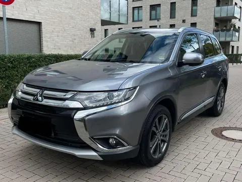 Annonce MITSUBISHI OUTLANDER Essence 2017 d'occasion 