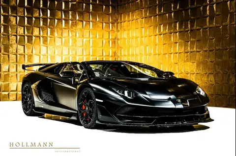 Used LAMBORGHINI AVENTADOR Petrol 2021 Ad 